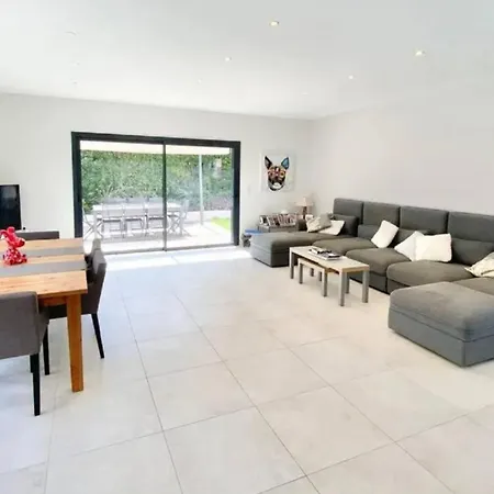 House 4p With Private Pool In Saint-raphaël Holiday home Saint-Raphael (Var)